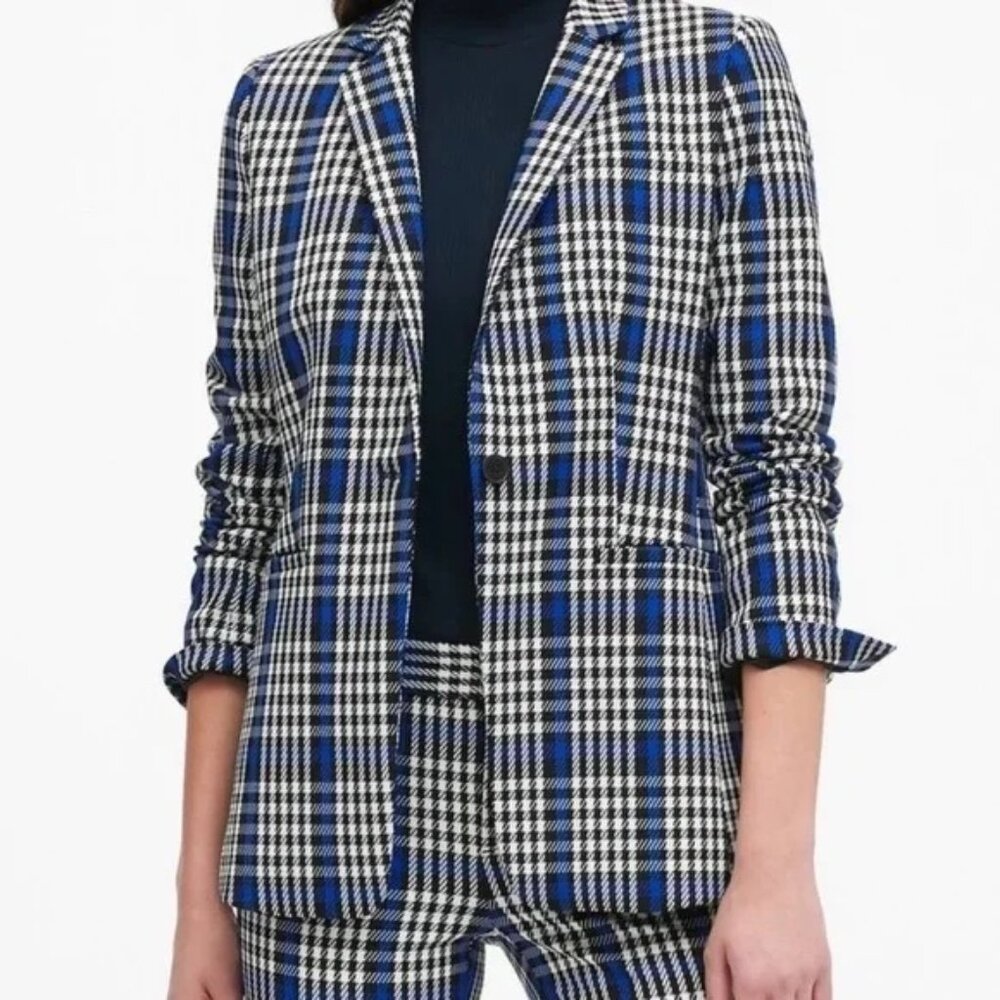NWOT Banana Republic Long and Lean Blazer in